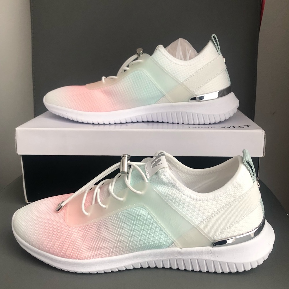 Nine West Women’s Sneaker Light Pink Monele 2 Size 9.5